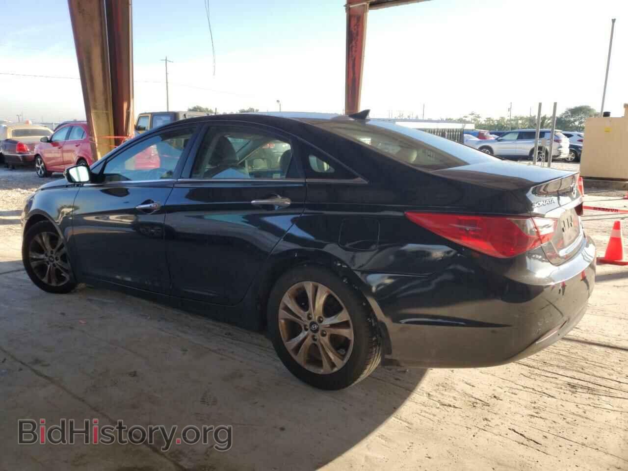 2013 HYUNDAI SONATA - VIN: 5NPEC4AC8DH677674 - Фото 2