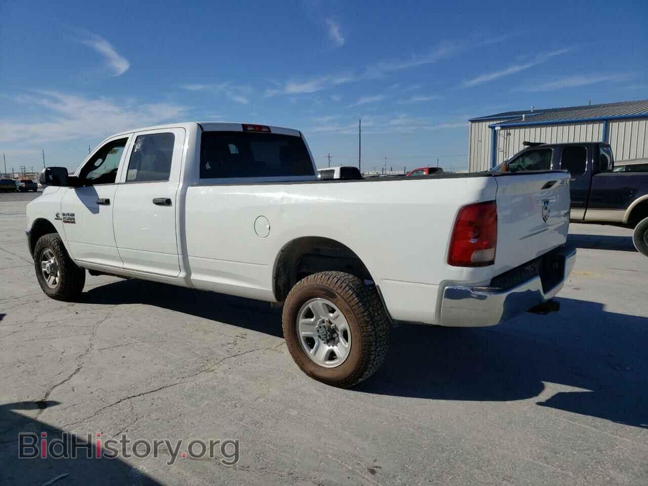 2014 RAM 2500 - VIN: 3C6UR5HL1EG173846 - Photo 2