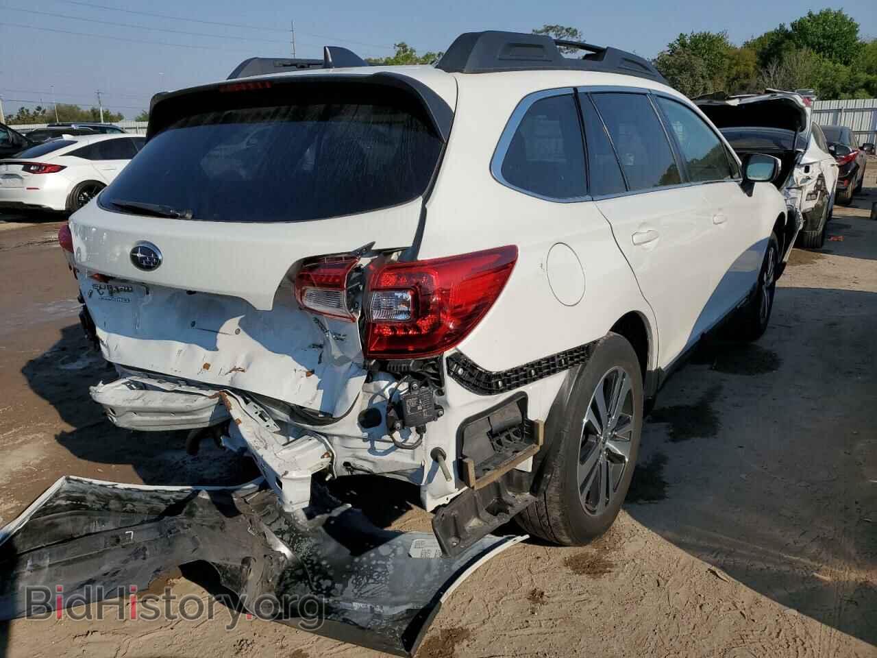 2019 SUBARU OUTBACK - VIN: 4S4BSANC7K3361797 - Фото 3