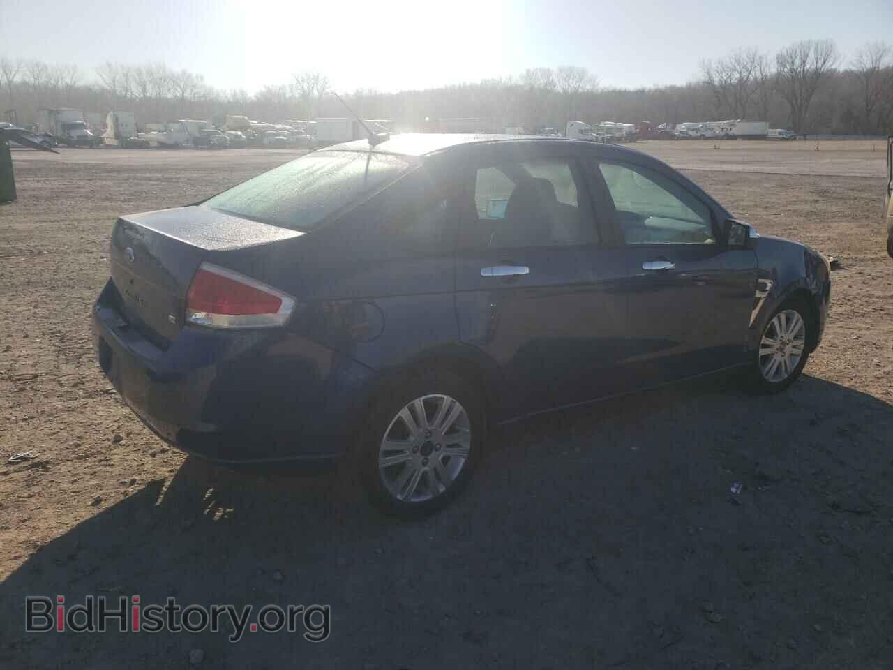 2008 FORD FOCUS - VIN: 1FAHP35N48W152463 - Фото 3