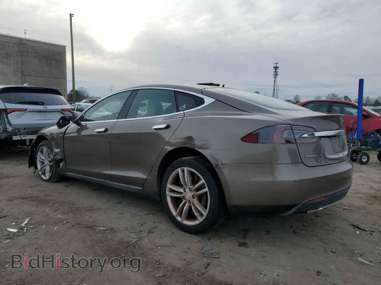 2015 TESLA MODEL S - VIN: 5YJSA1V25FF099690 - Фото 2