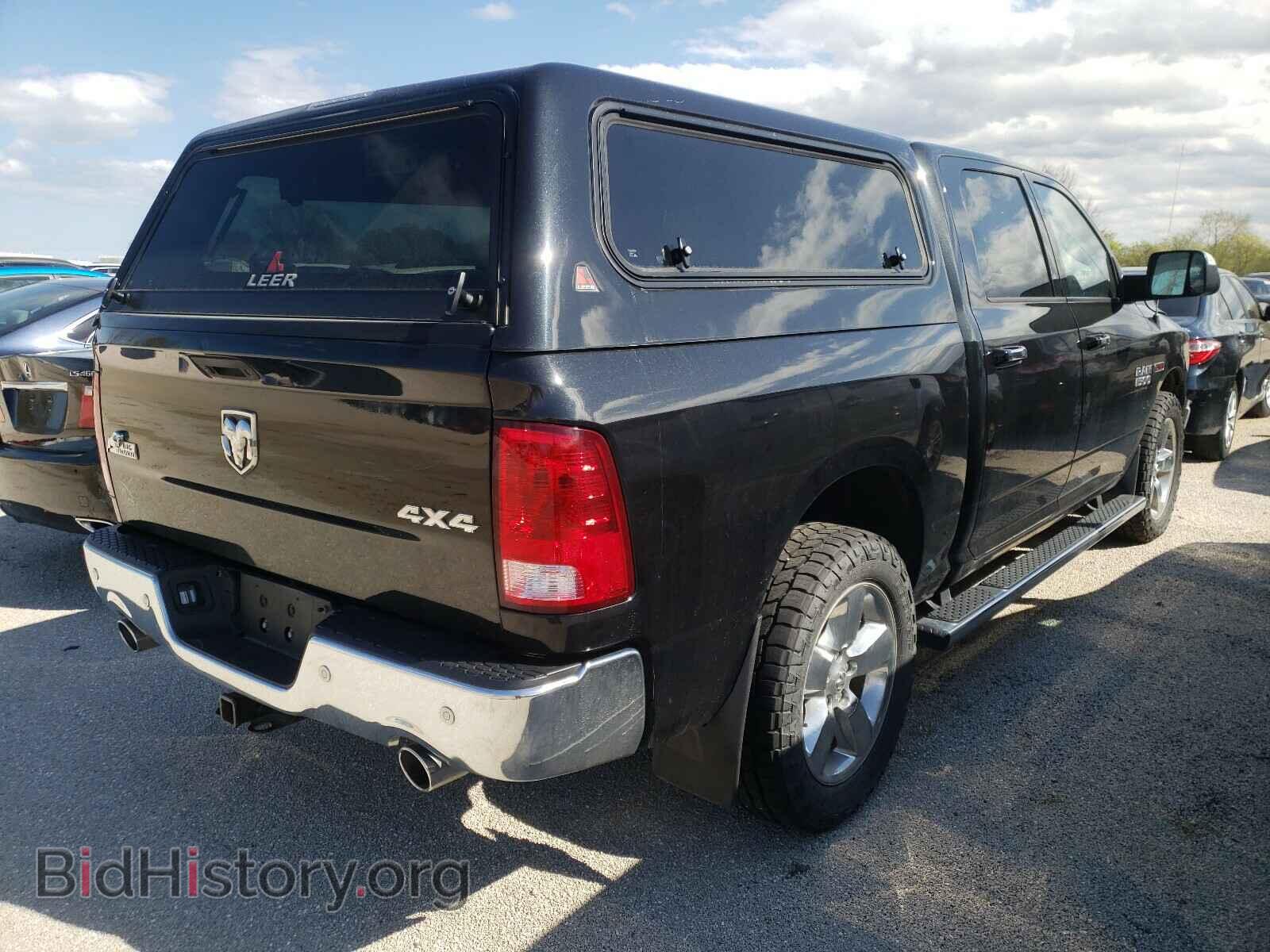 2017 RAM 1500 - VIN: 1C6RR7LM4HS875061 - Photo 4
