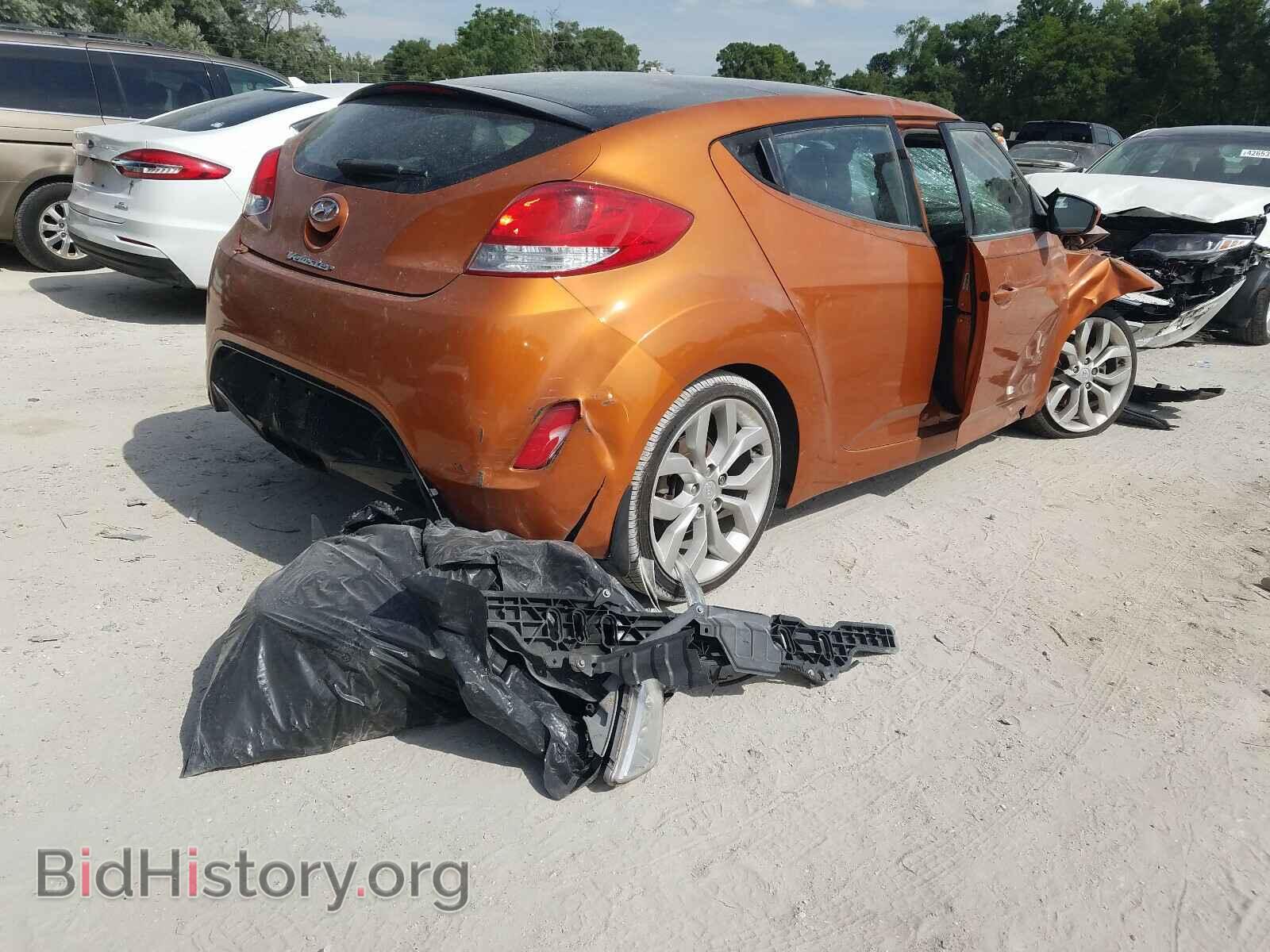 2013 HYUNDAI VELOSTER - VIN: KMHTC6AD4DU093611 - Фото 4