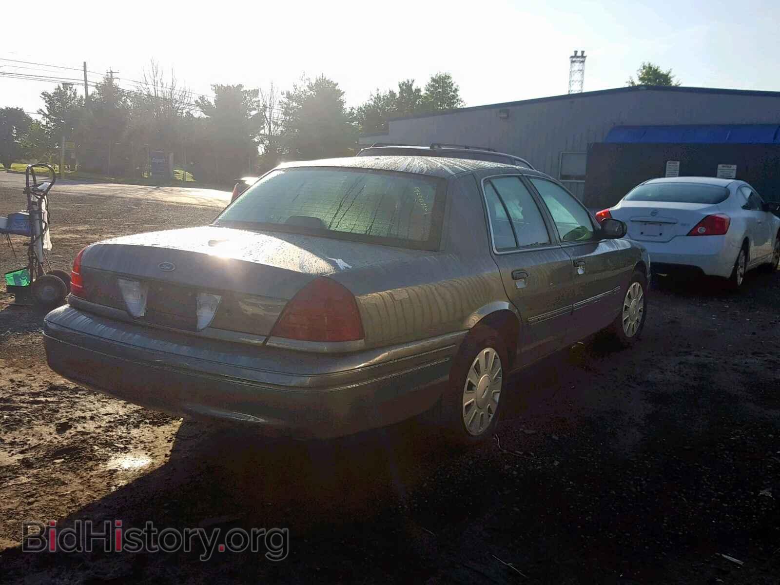 2009 FORD CROWN VIC - VIN: 2FAHP71V09X123738 - Фото 4