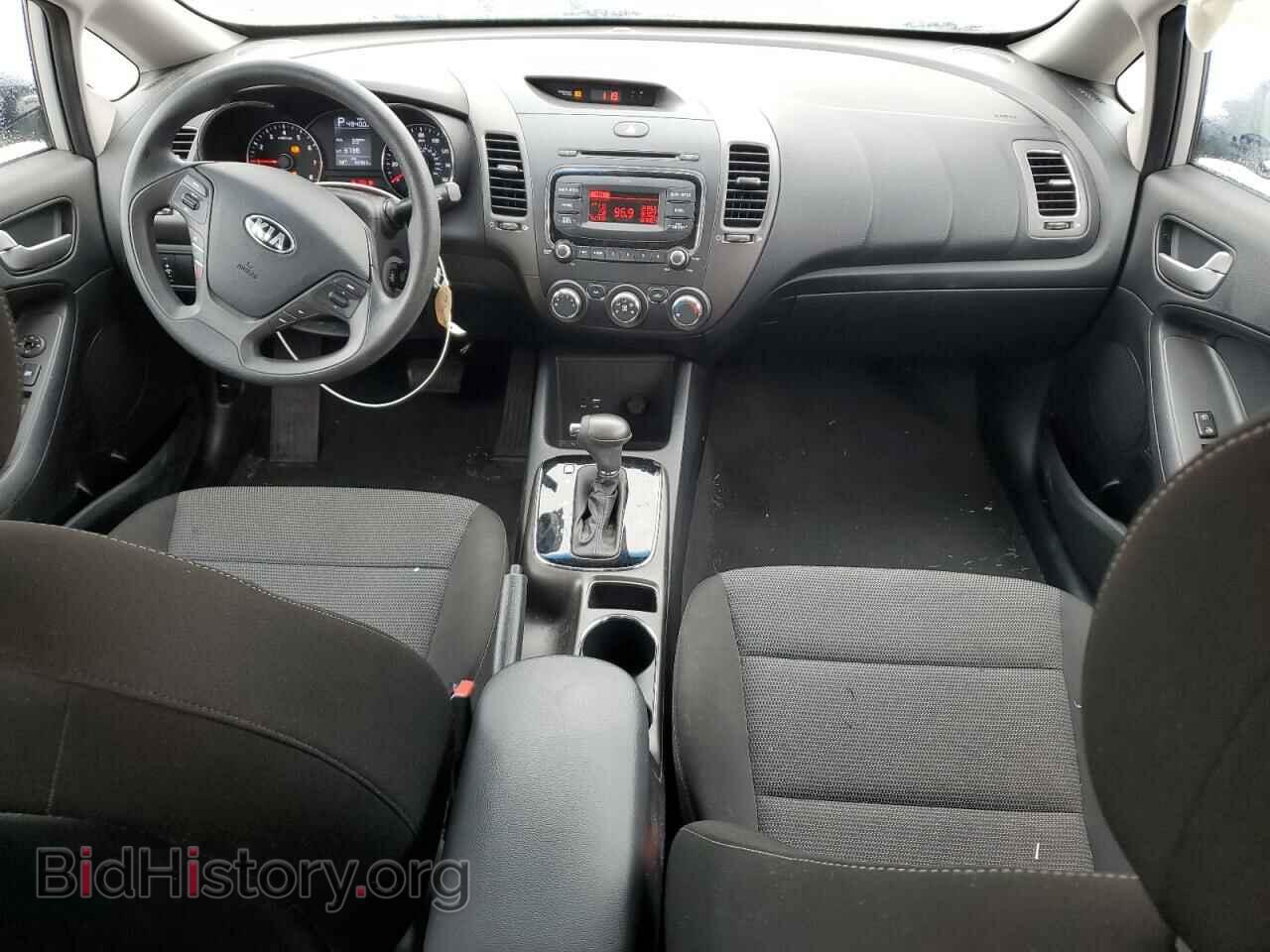 2017 KIA FORTE - VIN: 3KPFK4A78HE142557 - Фото 8