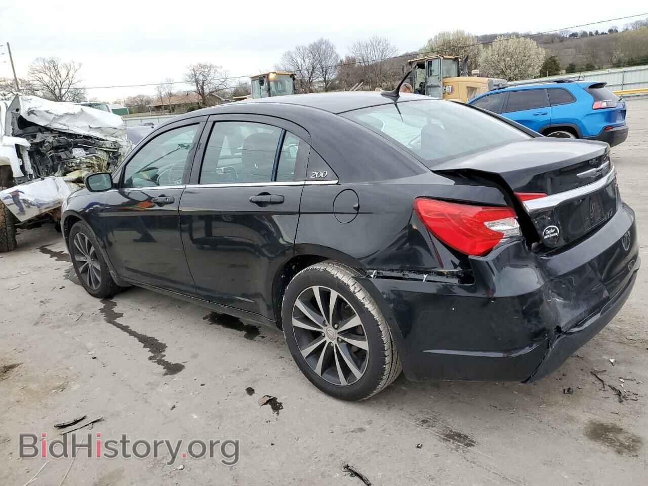 2014 CHRYSLER 200 - VIN: 1C3CCBBB2EN192941 - Фото 2