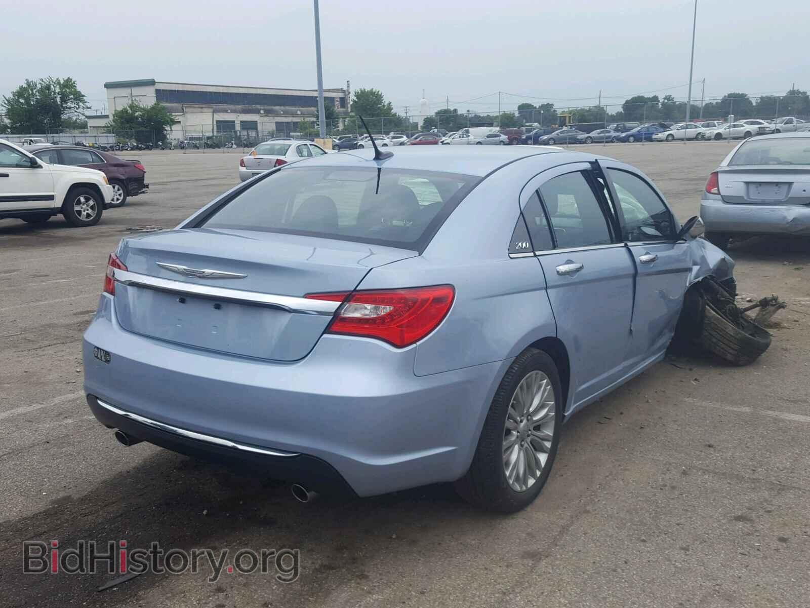 2013 CHRYSLER 200 - VIN: 1C3CCBCG1DN539541 - Фото 4