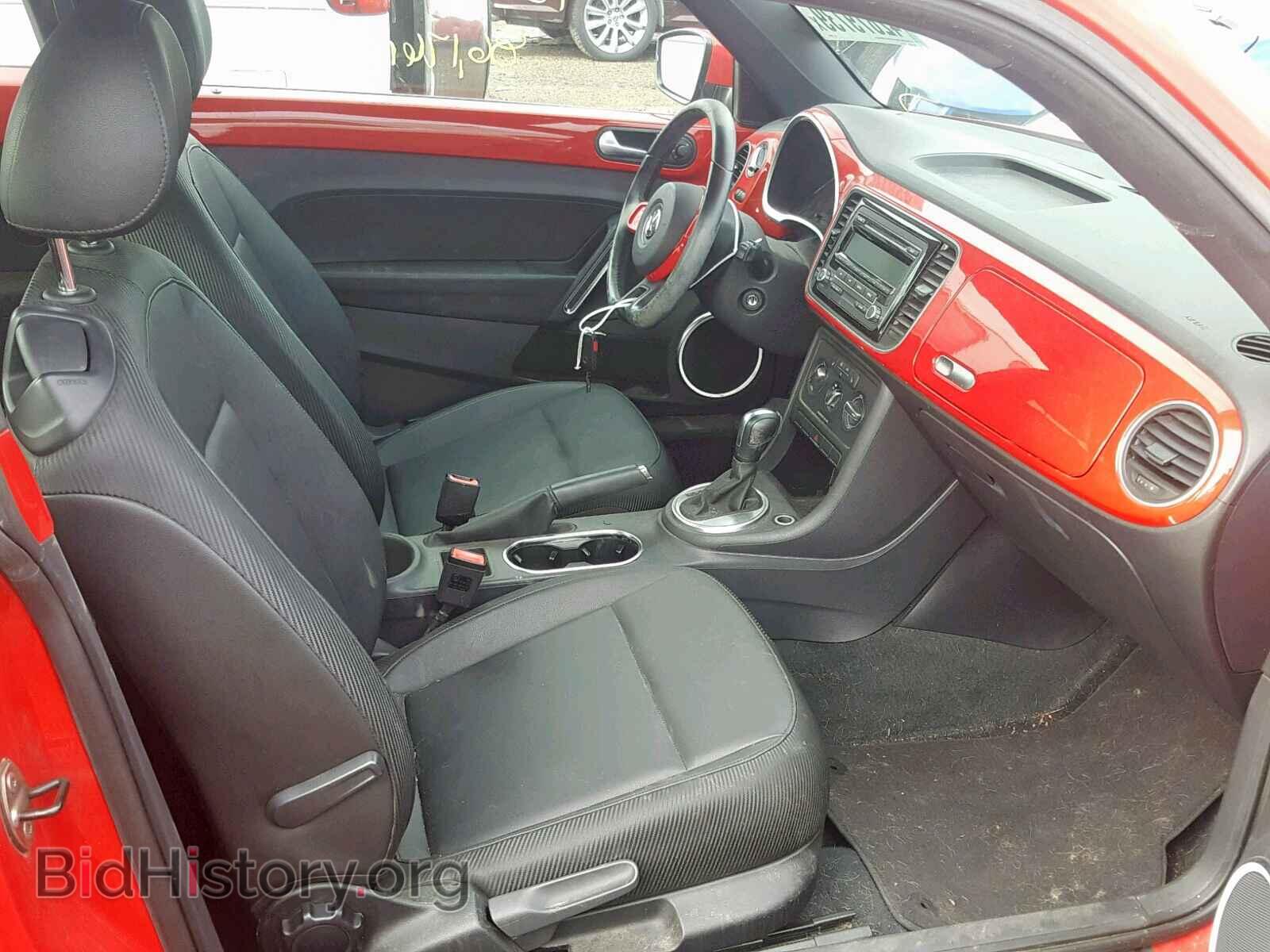 2012 VOLKSWAGEN BEETLE - VIN: 3VWJP7ATXCM606888 - Фото 5