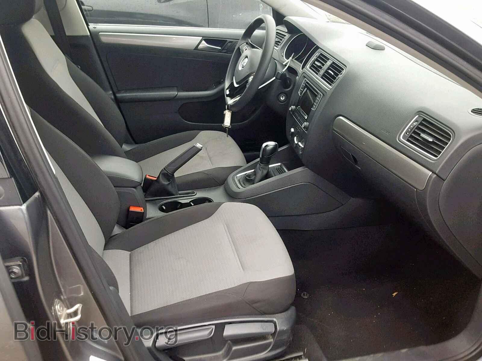 2017 VOLKSWAGEN JETTA - VIN: 3VW2B7AJ2HM304598 - Фото 5
