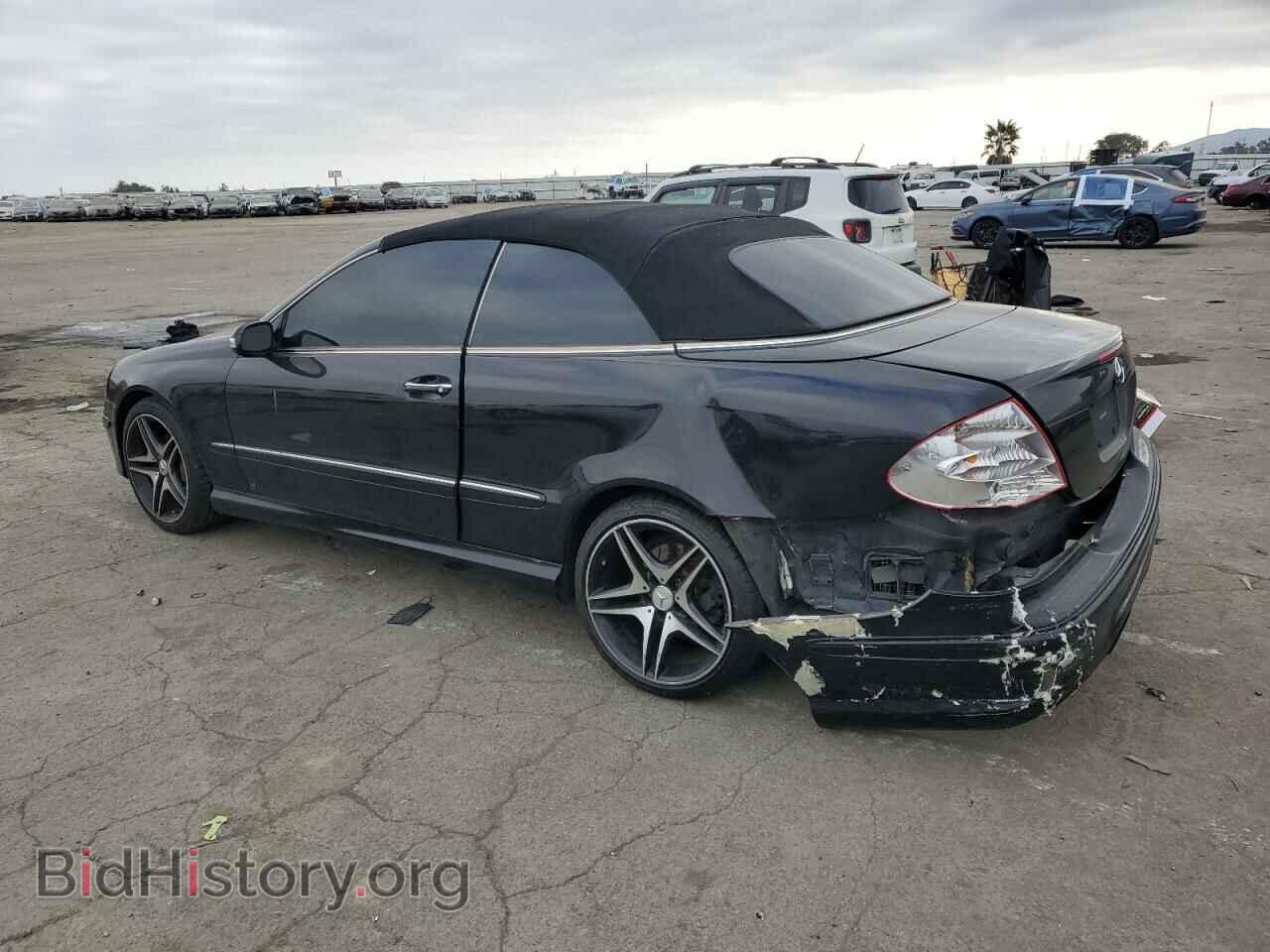 2007 MERCEDES-BENZ CLK-CLASS - VIN: WDBTK56G97F226956 - Фото 2