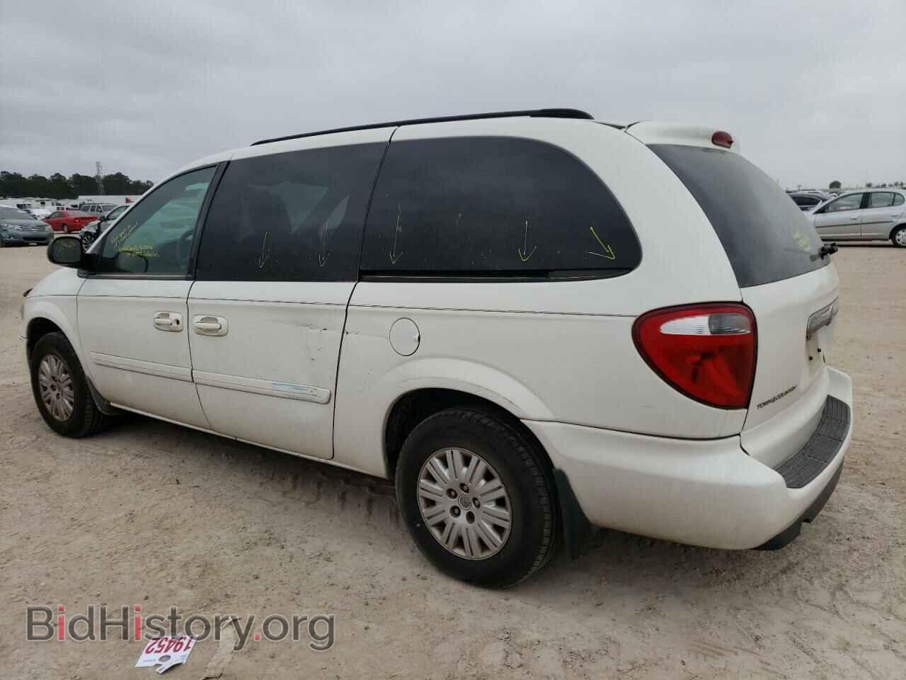 2006 CHRYSLER MINIVAN - VIN: 1A4GP44R66B753114 - Фото 2