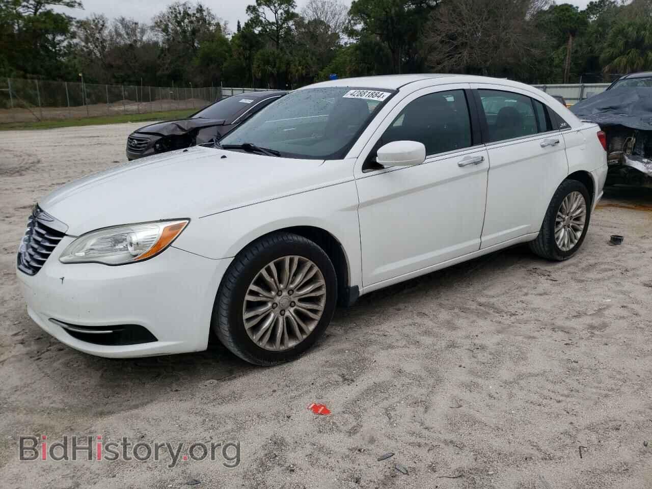 Фотография 1C3CCBBB0DN694815 - CHRYSLER 200 2013