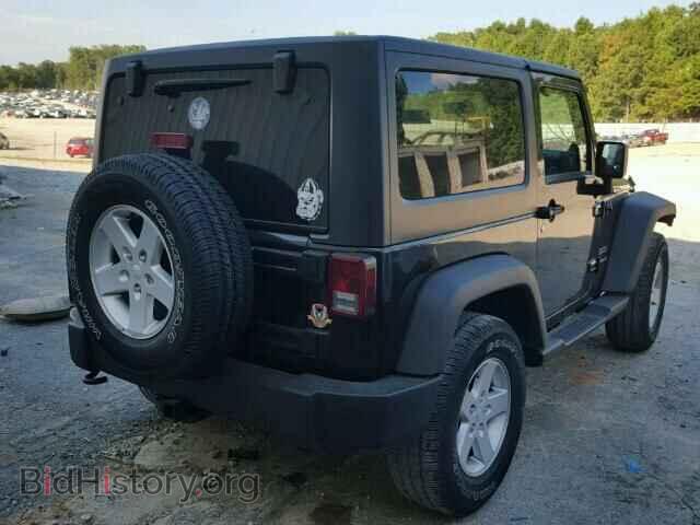 2011 JEEP WRANGLER - VIN: 1J4AA2D18BL596986 - Фото 4