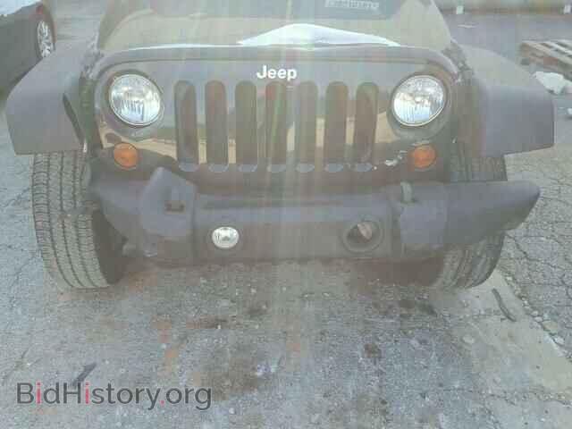 2011 JEEP WRANGLER - VIN: 1J4AA2D18BL596986 - Фото 9