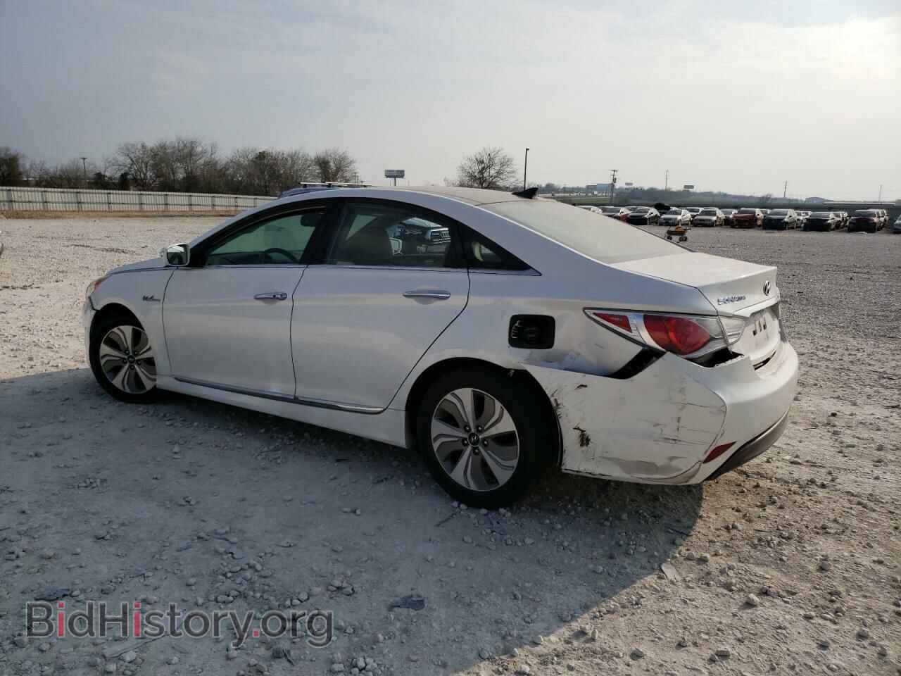 2013 HYUNDAI SONATA - VIN: KMHEC4A4XDA066718 - Фото 2