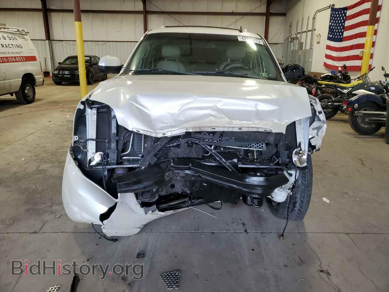 2011 GMC YUKON - VIN: 1GKS2EEF2BR206758 - Фото 5