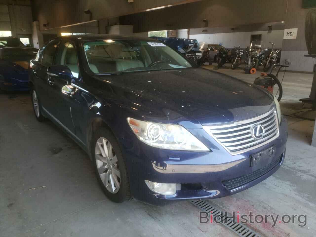 Photo JTHCL5EF0A5008147 - LEXUS LS460 2010