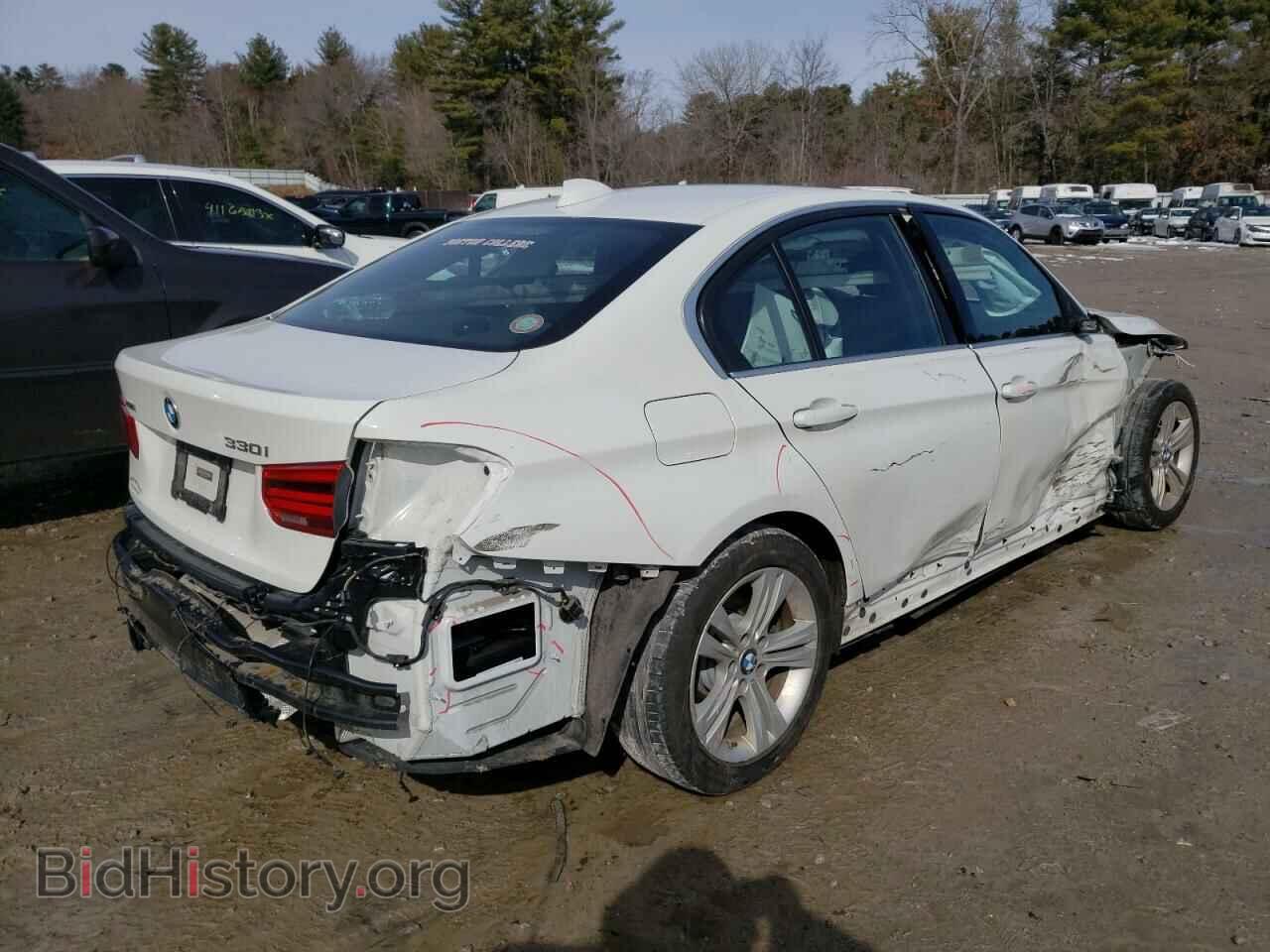 2017 BMW 3 SERIES - VIN: WBA8D9C30HA011875 - Фото 3