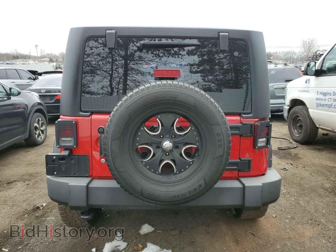 2011 JEEP WRANGLER - VIN: 1J4AA2D11BL620450 - Фото 6