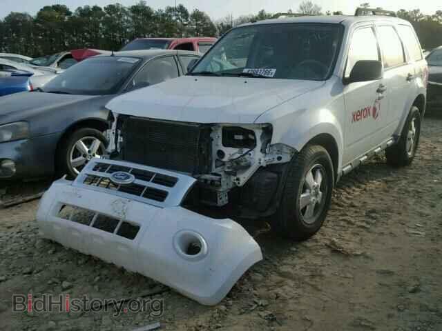 2011 FORD ESCAPE - VIN: 1FMCU0D73BKC12841 - Photo 2