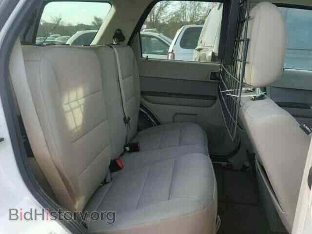 2011 FORD ESCAPE - VIN: 1FMCU0D73BKC12841 - Photo 6