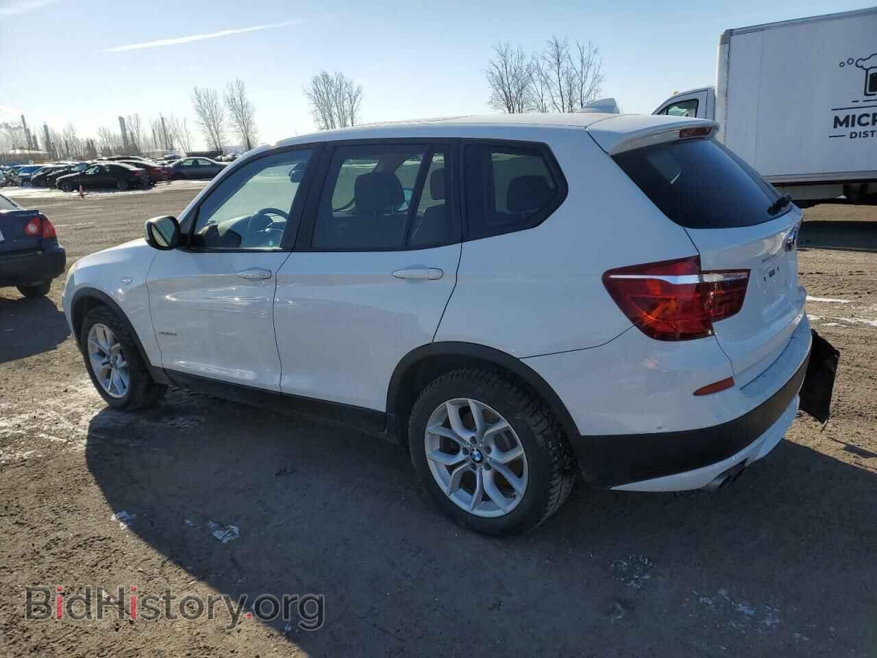 2011 BMW X3 - VIN: 5UXWX7C5XBLT78252 - Фото 2
