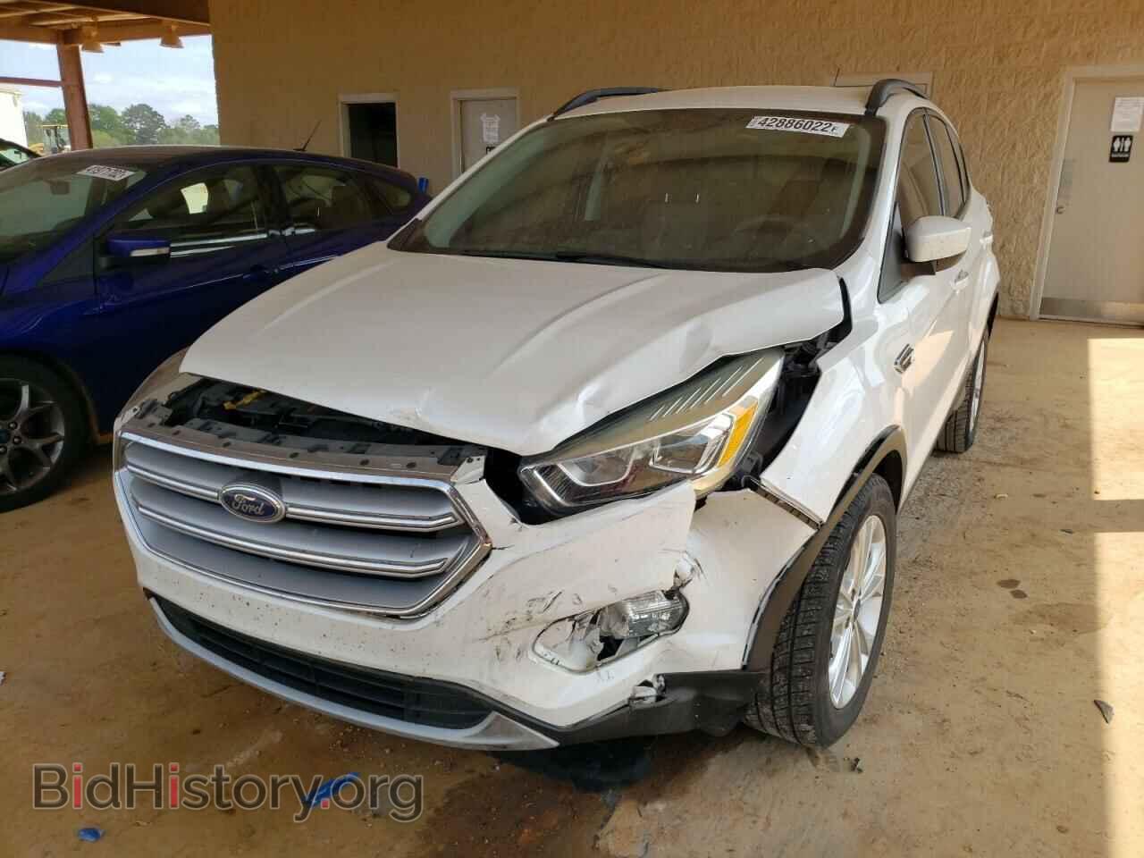2017 FORD ESCAPE - VIN: 1FMCU0GD9HUC07299 - Фото 2