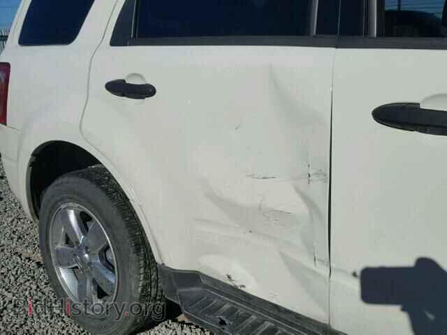 2012 FORD ESCAPE - VIN: 1FMCU9D75CKB61302 - Фото 9