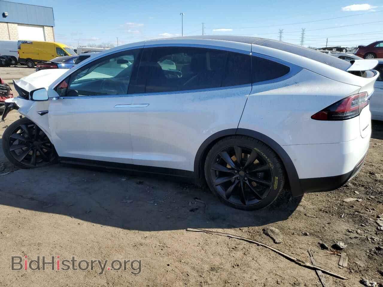 2018 TESLA MODEL X - VIN: 5YJXCAE20JF120843 - Фото 2