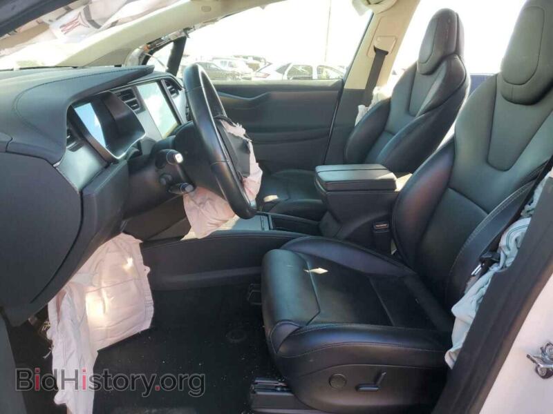 2018 Tesla MODEL X (VIN 5YJXCAE20JF120843) — фото 7 из 13