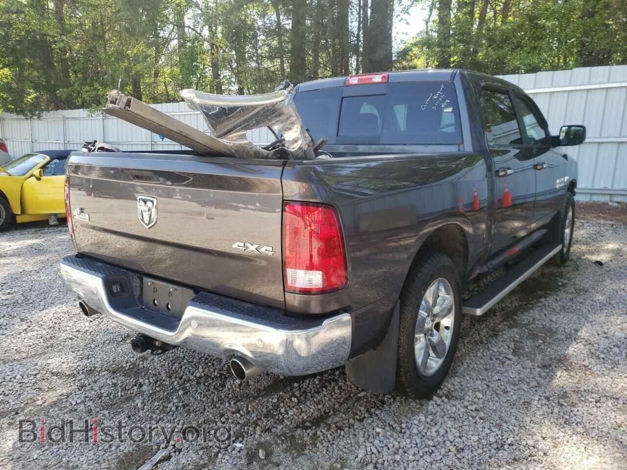 2017 RAM 1500 - VIN: 3C6RR7LTXHG793012 - Фото 4