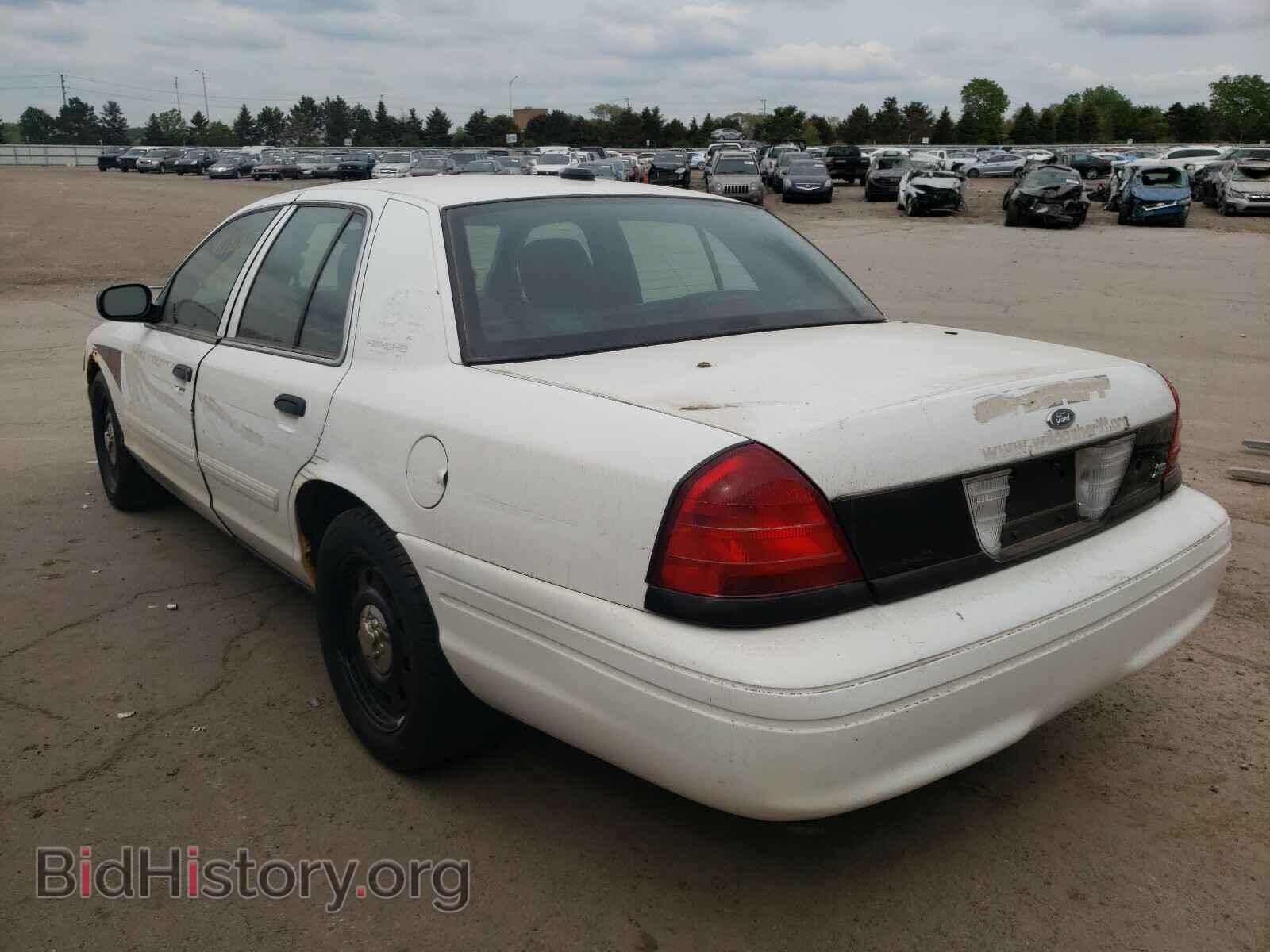 2011 FORD CROWN VIC - VIN: 2FABP7BV2BX107731 - Фото 3