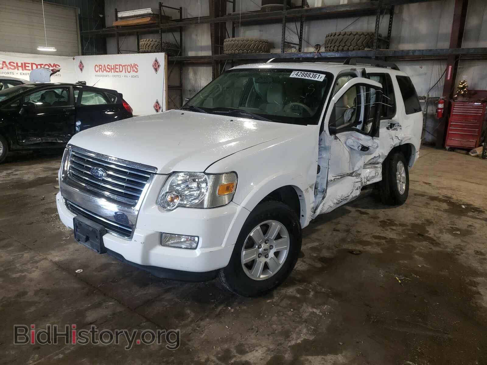 2010 FORD EXPLORER - VIN: 1FMEU7DE2AUA99032 - Фото 2