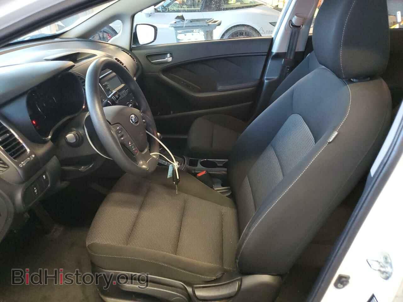 2017 KIA FORTE - VIN: 3KPFK4A77HE016559 - Фото 7