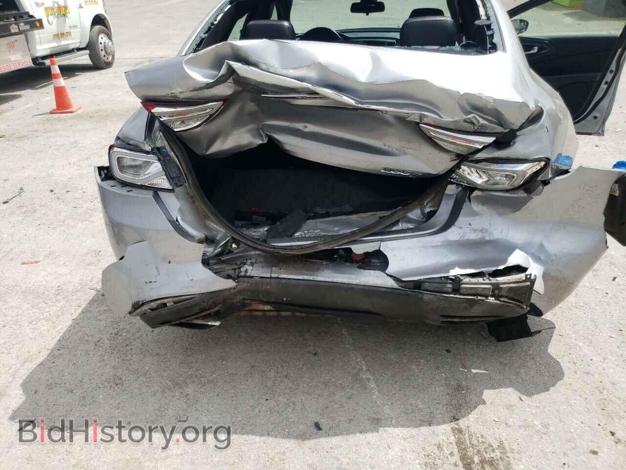 2015 CHRYSLER 200 - VIN: 1C3CCCBB1FN671195 - Фото 9