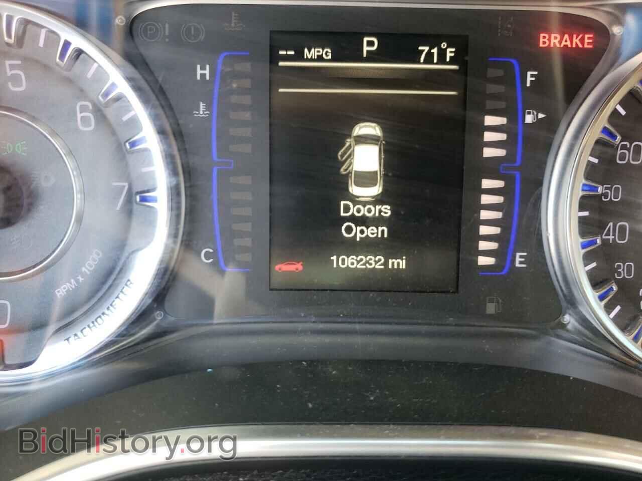 2016 CHRYSLER 200 - VIN: 1C3CCCAB5GN112588 - Фото 8