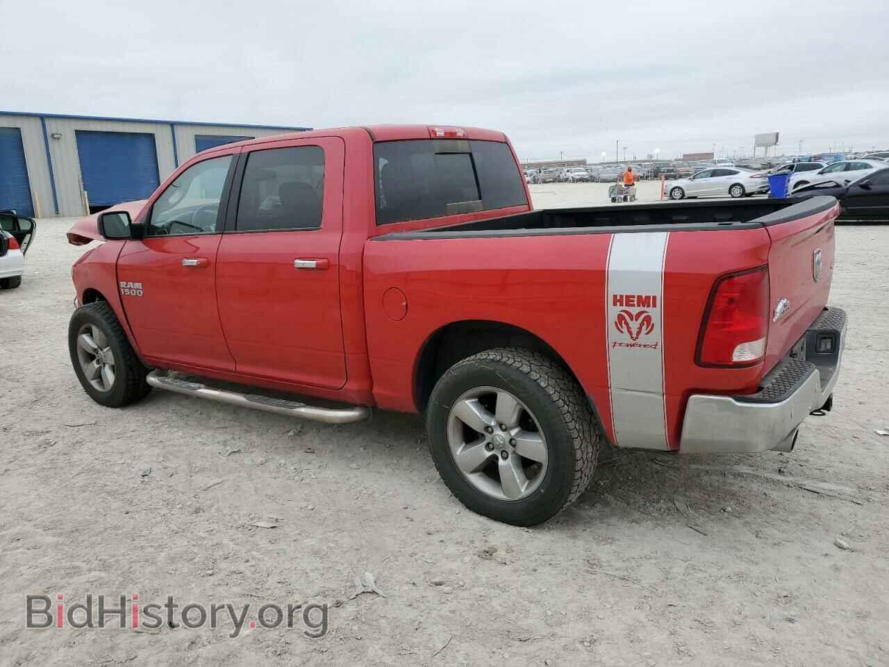 2018 RAM 1500 - VIN: 3C6RR7LT0JG118467 - Photo 2