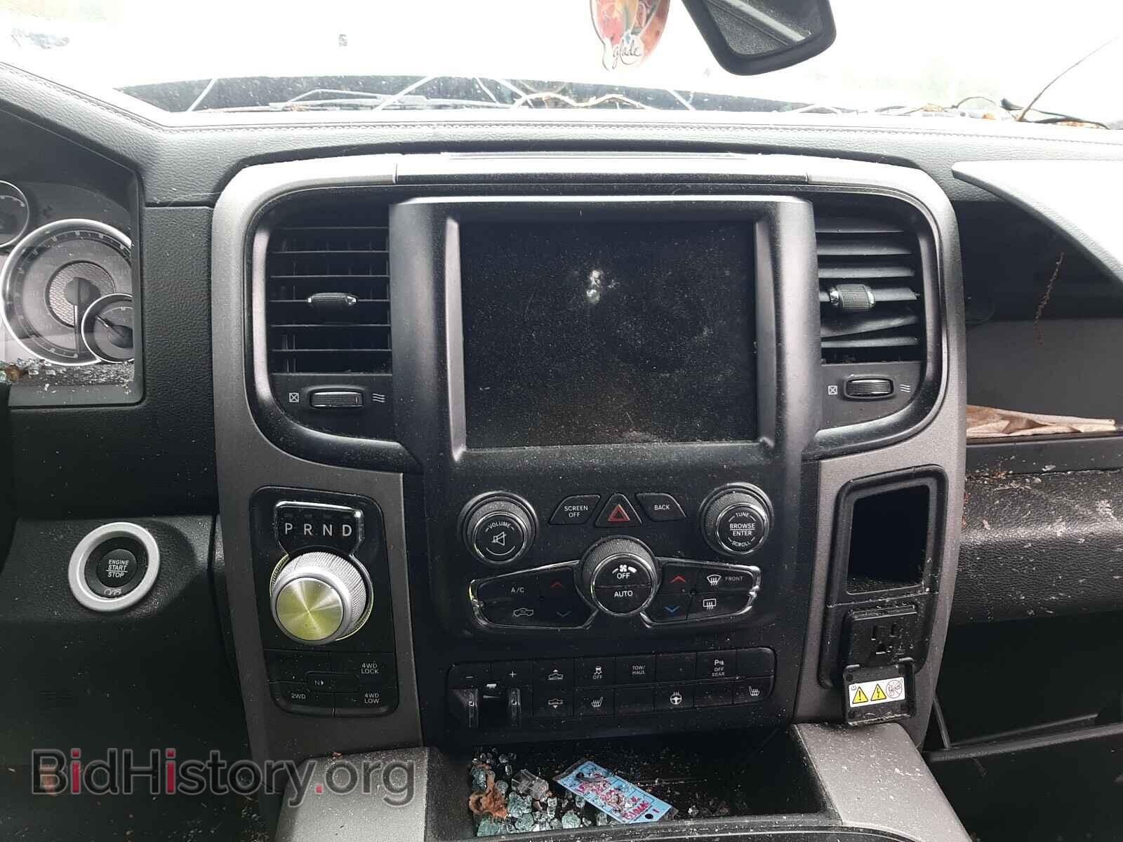 2017 RAM 1500 - VIN: 1C6RR7YT0HS794168 - Фото 9