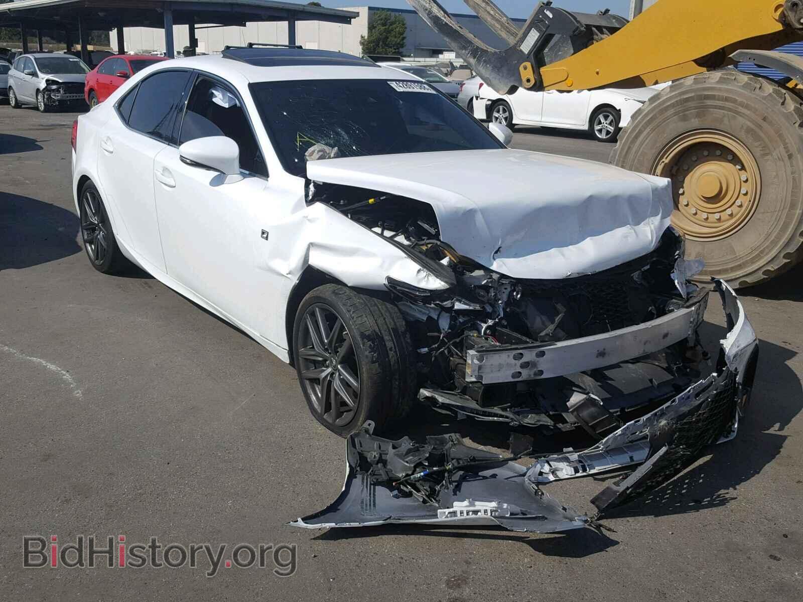 Photo JTHBZ1D28J5031578 - LEXUS IS 2018