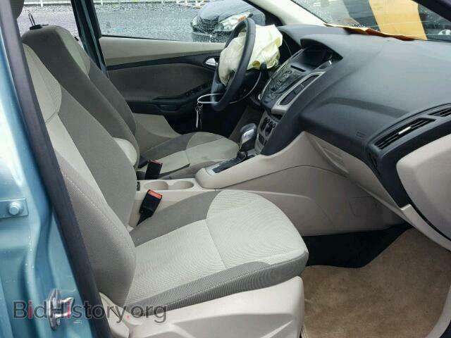 2012 Ford FOCUS (VIN 1FAHP3F20CL360015) — photo 5 of 10