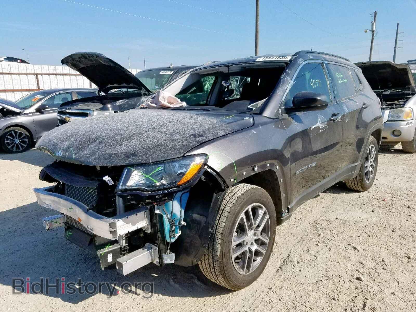 2019 JEEP COMPASS LA - VIN: 3C4NJCBB1KT715717 - Фото 2