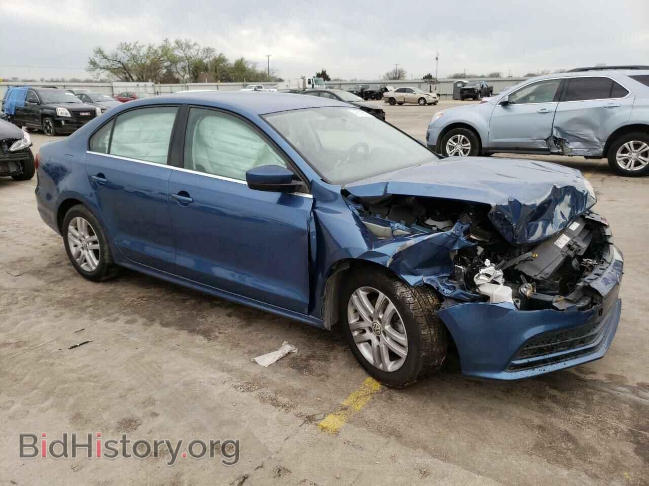 2017 VOLKSWAGEN JETTA - VIN: 3VW2B7AJ3HM218555 - Фото 4