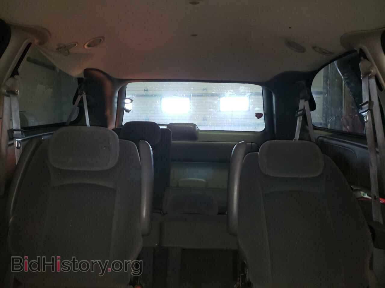 2006 CHRYSLER MINIVAN - VIN: 2A4GP44R86R732590 - Фото 10