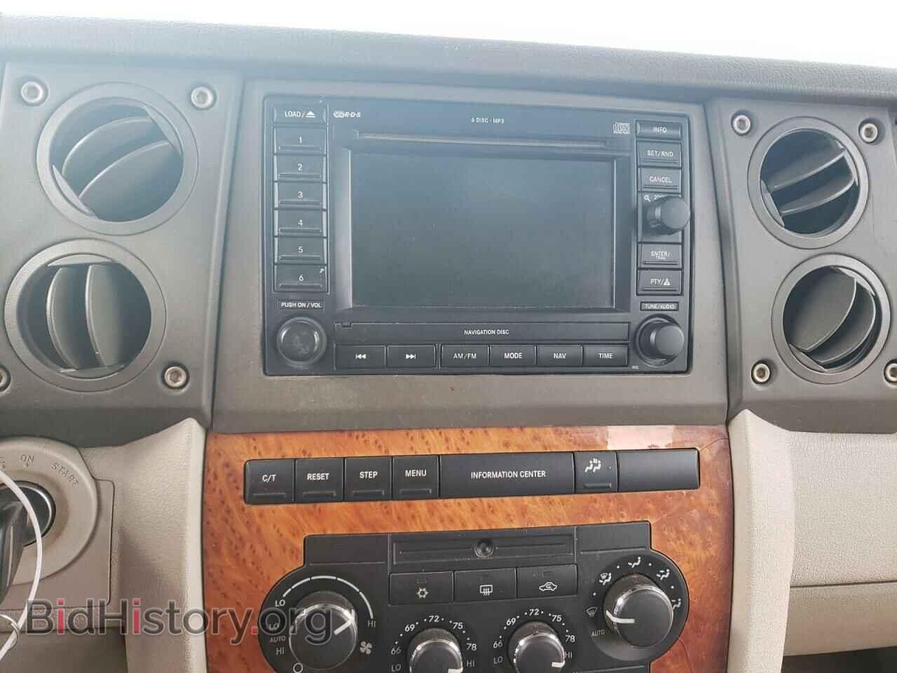 2007 JEEP COMMANDER - VIN: 1J8HG68237C527135 - Фото 9