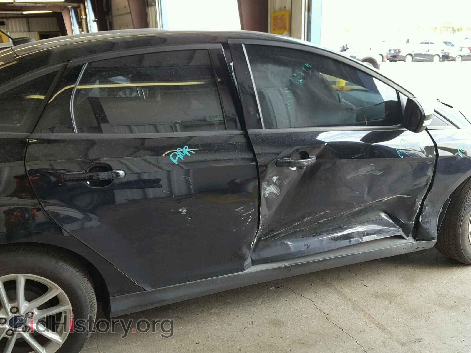 2016 FORD FOCUS - VIN: 1FADP3F22GL315159 - Photo 9