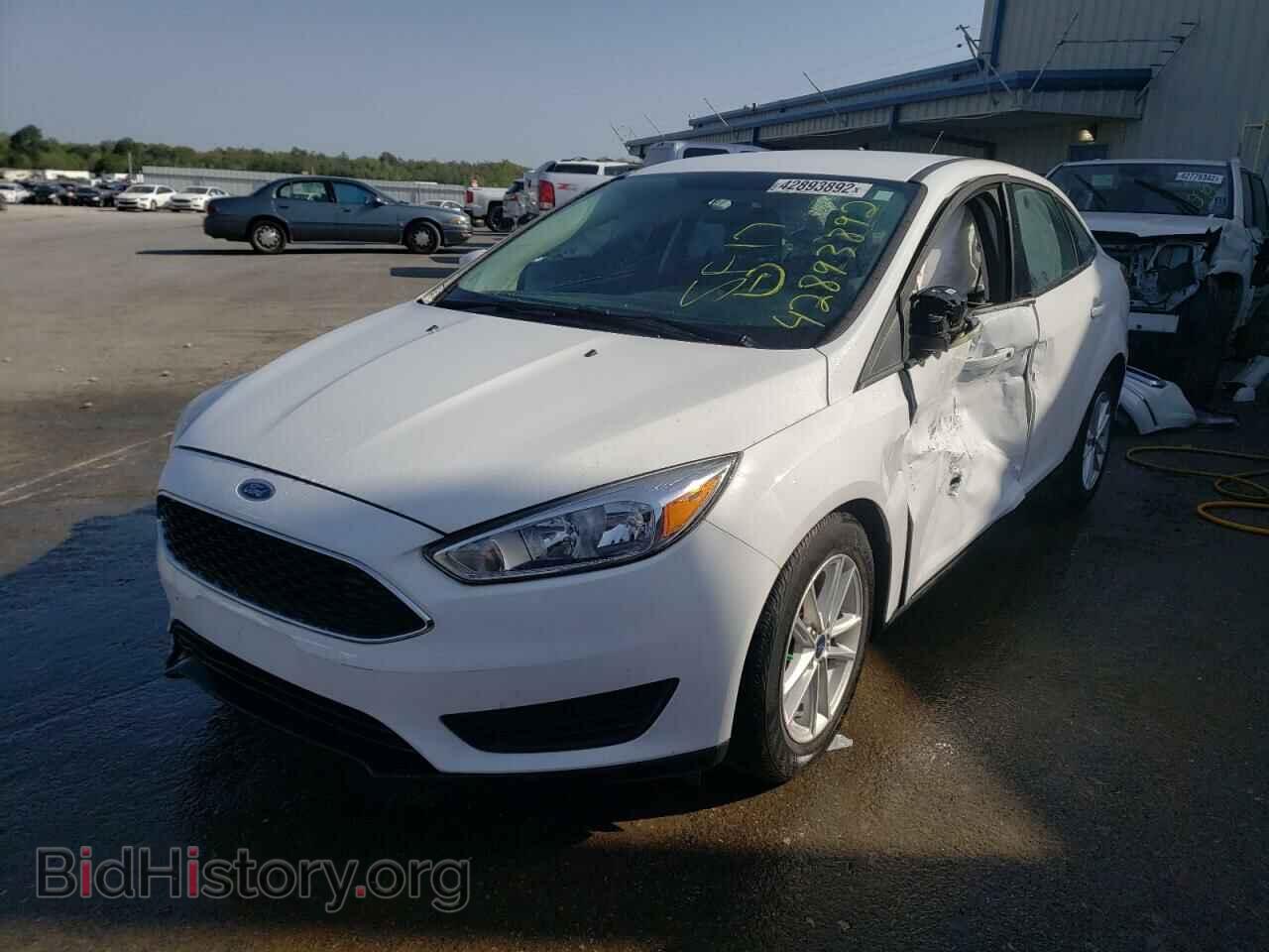 2017 FORD FOCUS - VIN: 1FADP3F26HL322634 - Фото 2