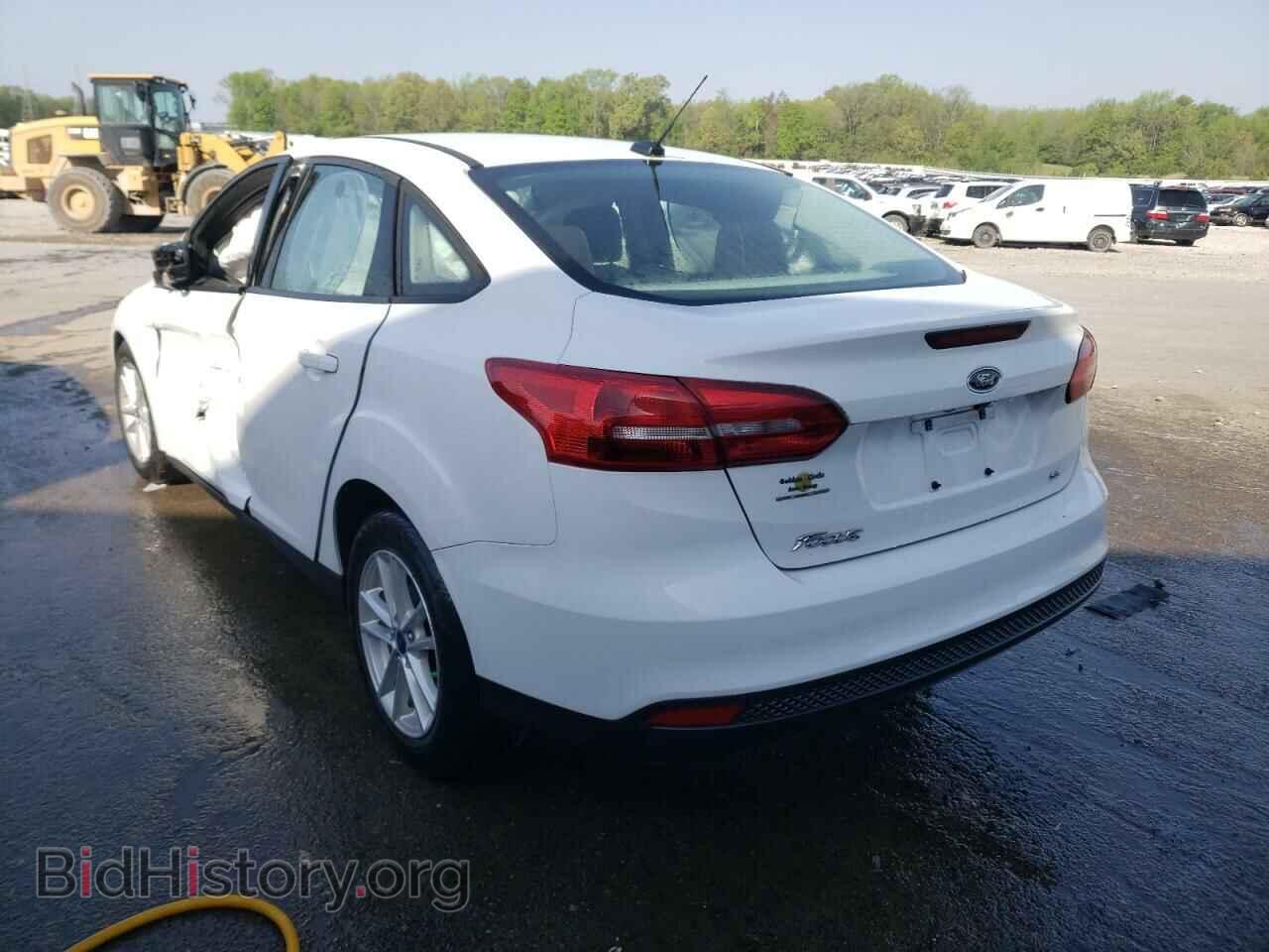 2017 FORD FOCUS - VIN: 1FADP3F26HL322634 - Фото 3