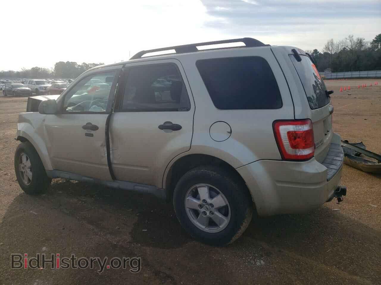 2010 FORD ESCAPE - VIN: 1FMCU0D79AKC14768 - Фото 2