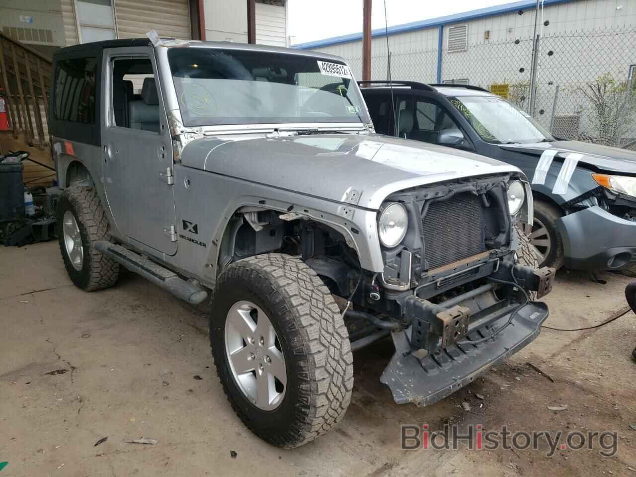 Photo 1J4FA24109L771697 - JEEP WRANGLER 2009