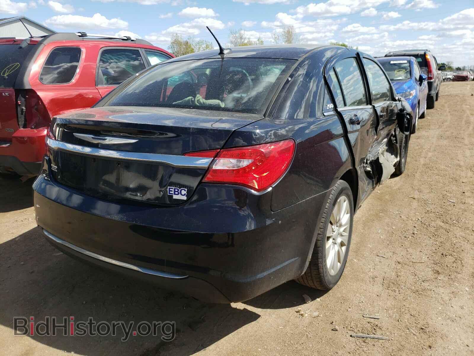 2013 CHRYSLER 200 - VIN: 1C3CCBAB3DN647408 - Фото 4